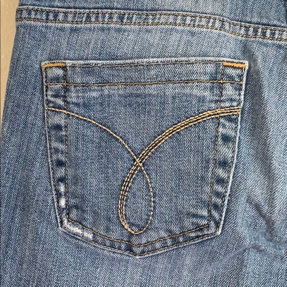 Size 2 Calvin Klein Light Wash Bootcut Jeans - Picture 9 of 10